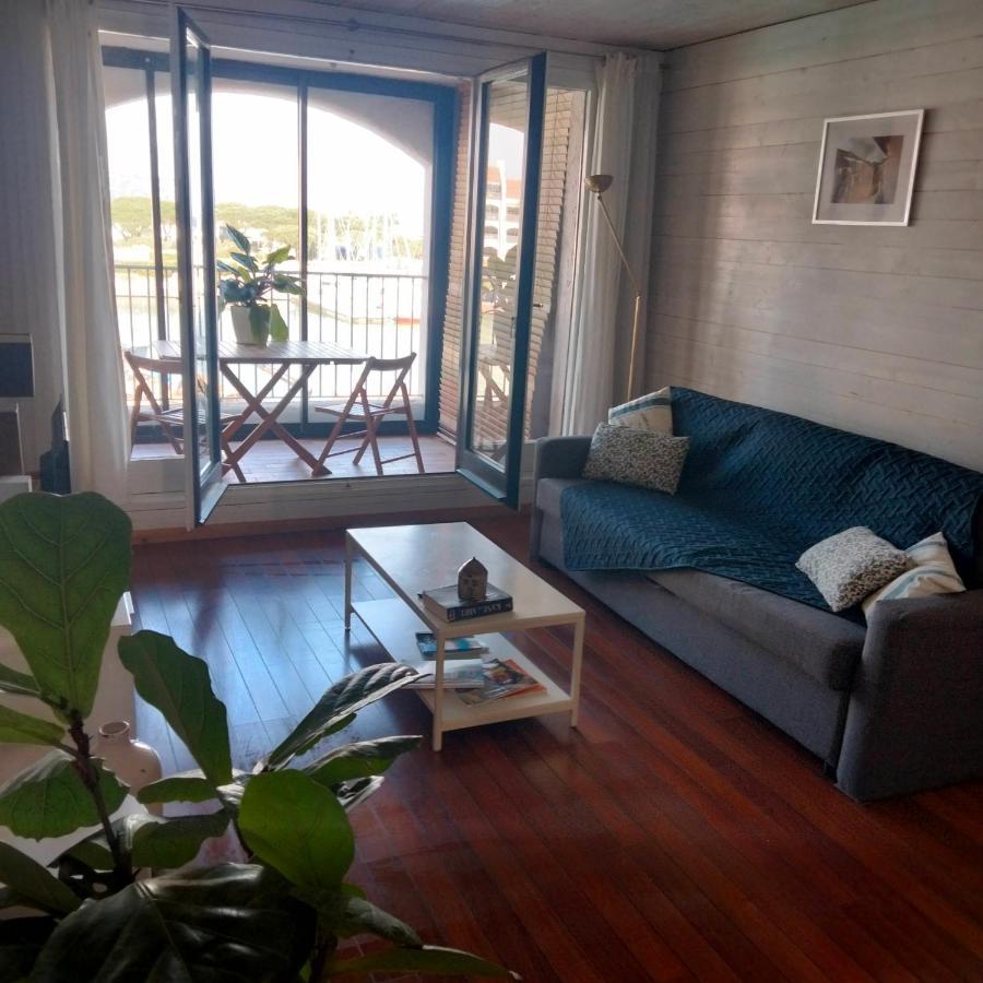 Bel Appartement Vue Mer Cogolin Exterior photo